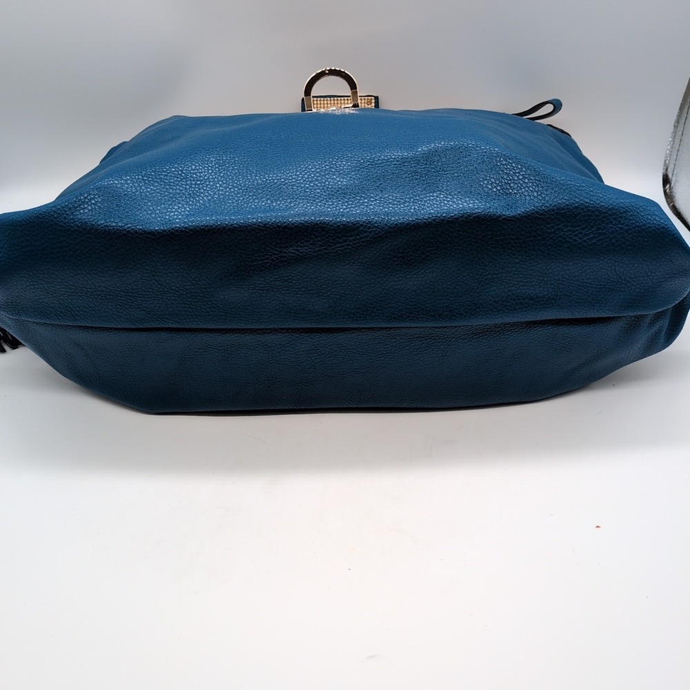 Mellow World Purse Womens Blue L Tote Handbag Zip Close‎ Clasp Single Strap NEW - Picture 4 of 8